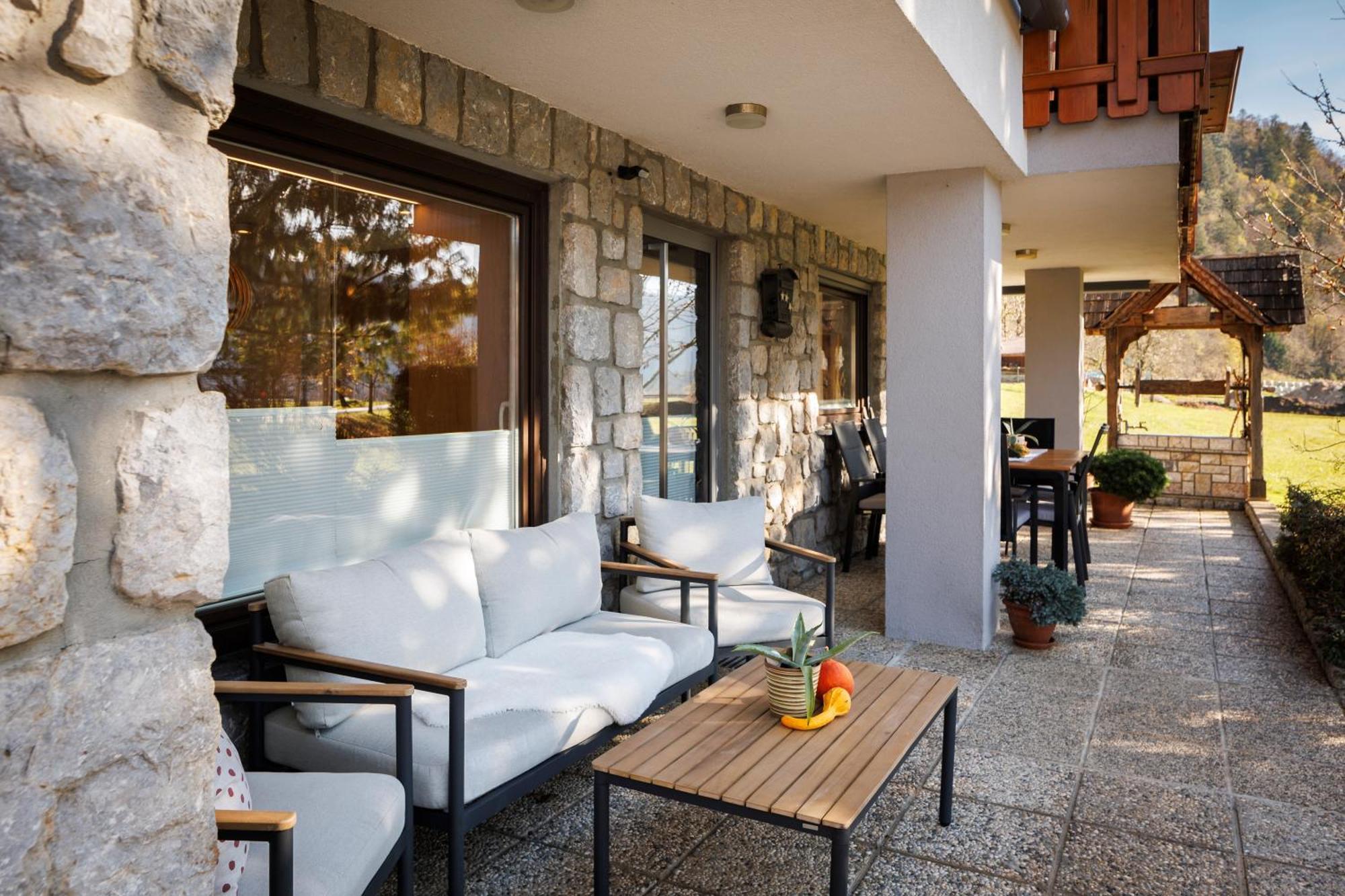 Vila Slavc, Cosy Apartment Near The Lake Блед Екстериор снимка